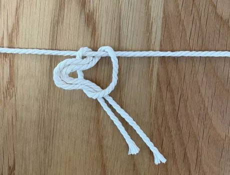 Tuto décoration de Noël en macramé nœud en tête d'alouette