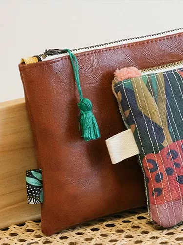 Tuto couture pochette réalisable par des débutants en couture, en Simili Cuir Mercerine